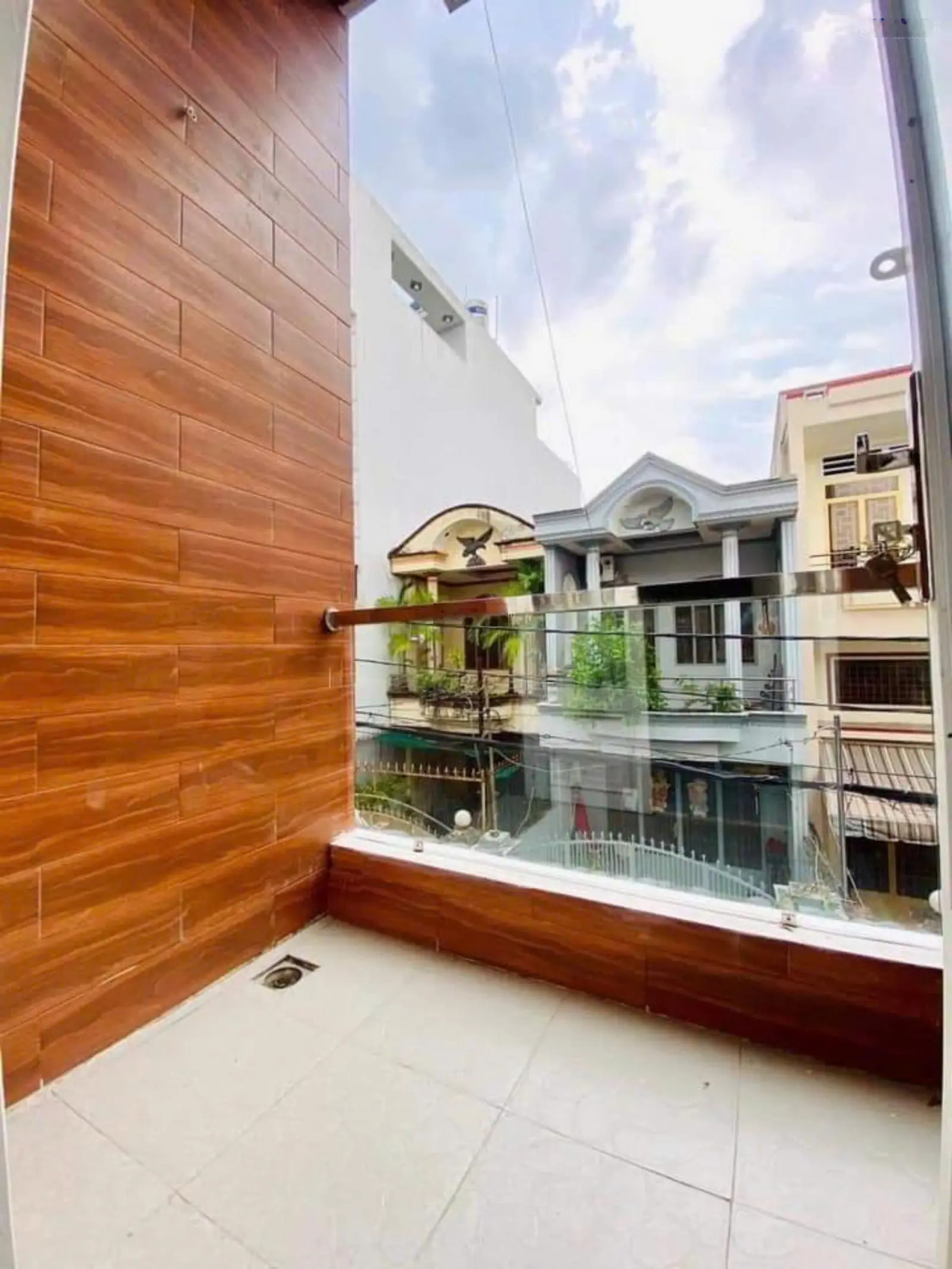 Nhà vị trí cực đẹp HXH Lê Văn Thọ, P9, Gò Vấp giá 3ty950 sổ sẵn