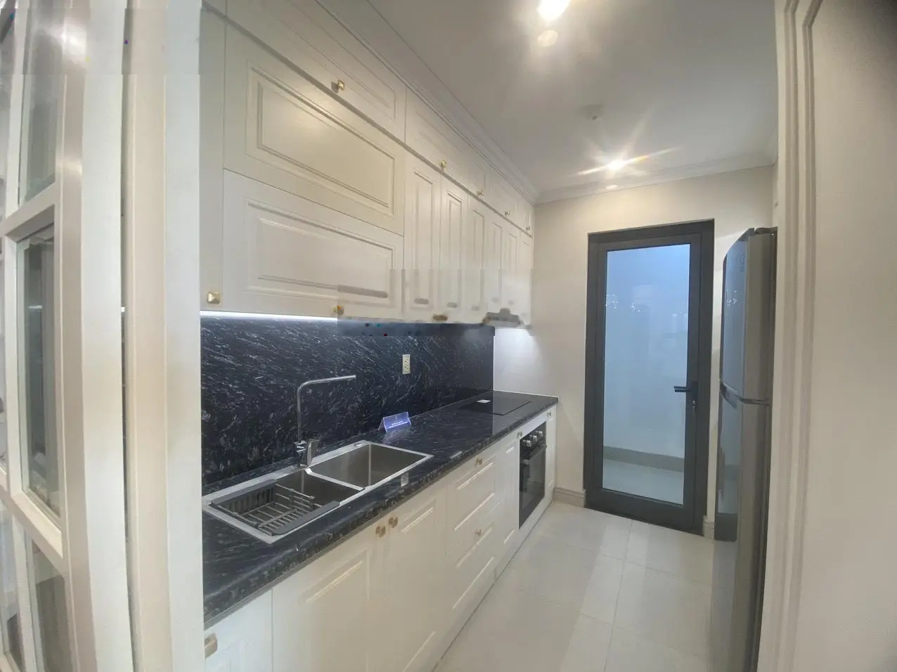 Bán chung cư cao cấp Eden Garden ở mặt đường Lê Lợi TP Thái Bình DT 59.3 - 76m2 - 100 m2/ căn