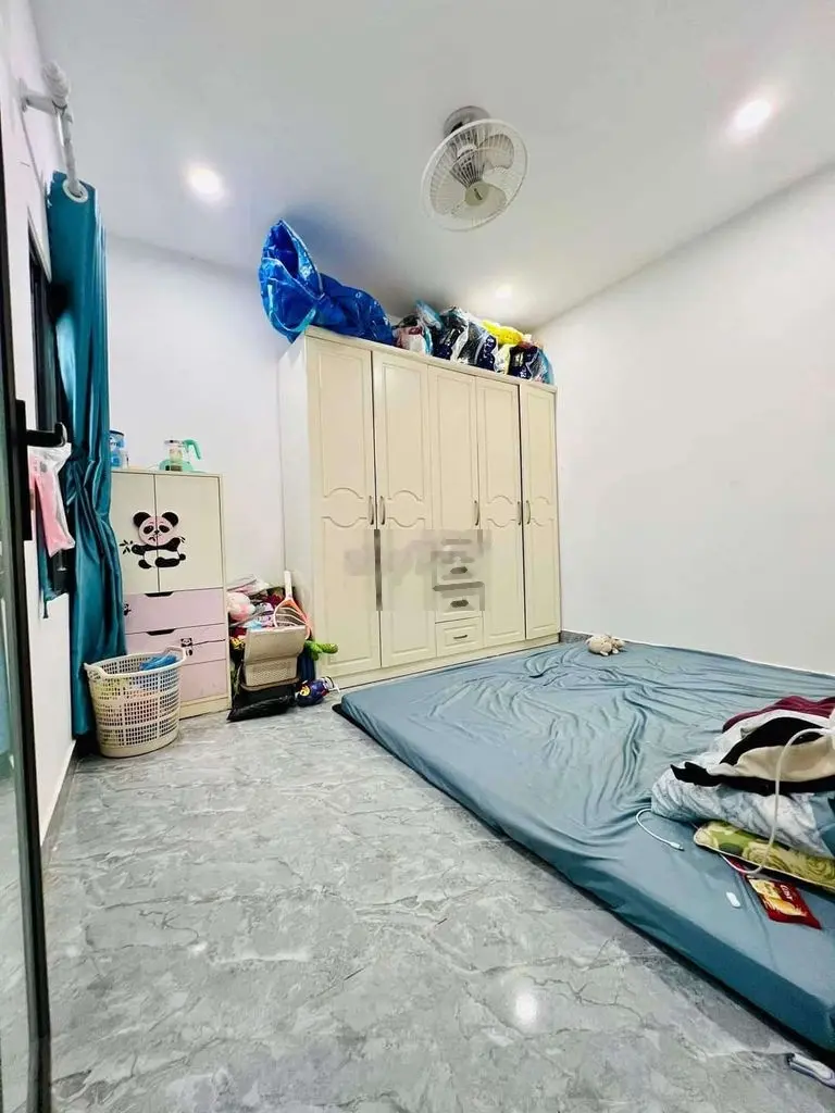 Hiếm - Bán tập thể T1 đẹp ngay Võ Thị Sáu - HBT 80m2 chỉ nhỉnh 3 tỷ