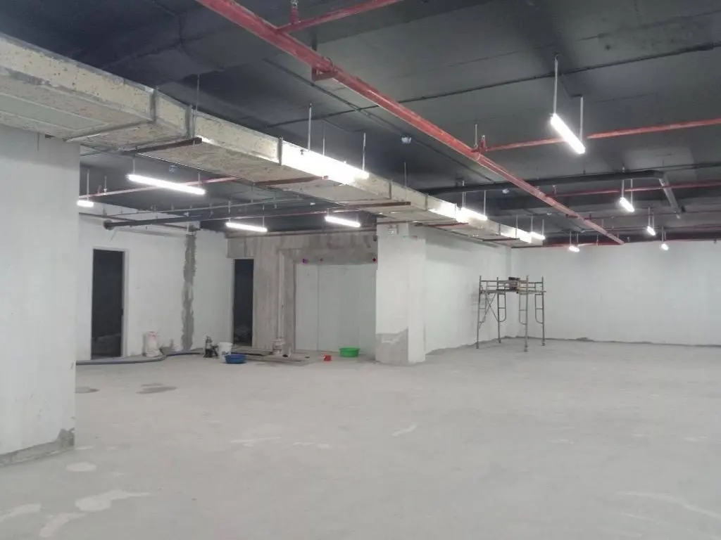 Bán tòa nhà 9 tầng mặt phố, vỉa hè kinh doanh, văn phòng, view hồ