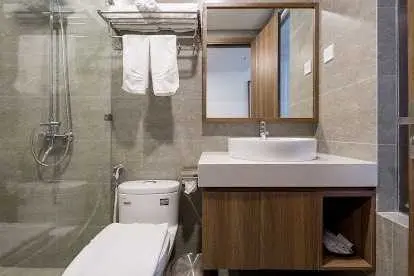 Sập hầm! Khách sạn 3 sao đang thế chấp ngân hàng cần bán - Vị trí trong lòng phố Tây An Thượng