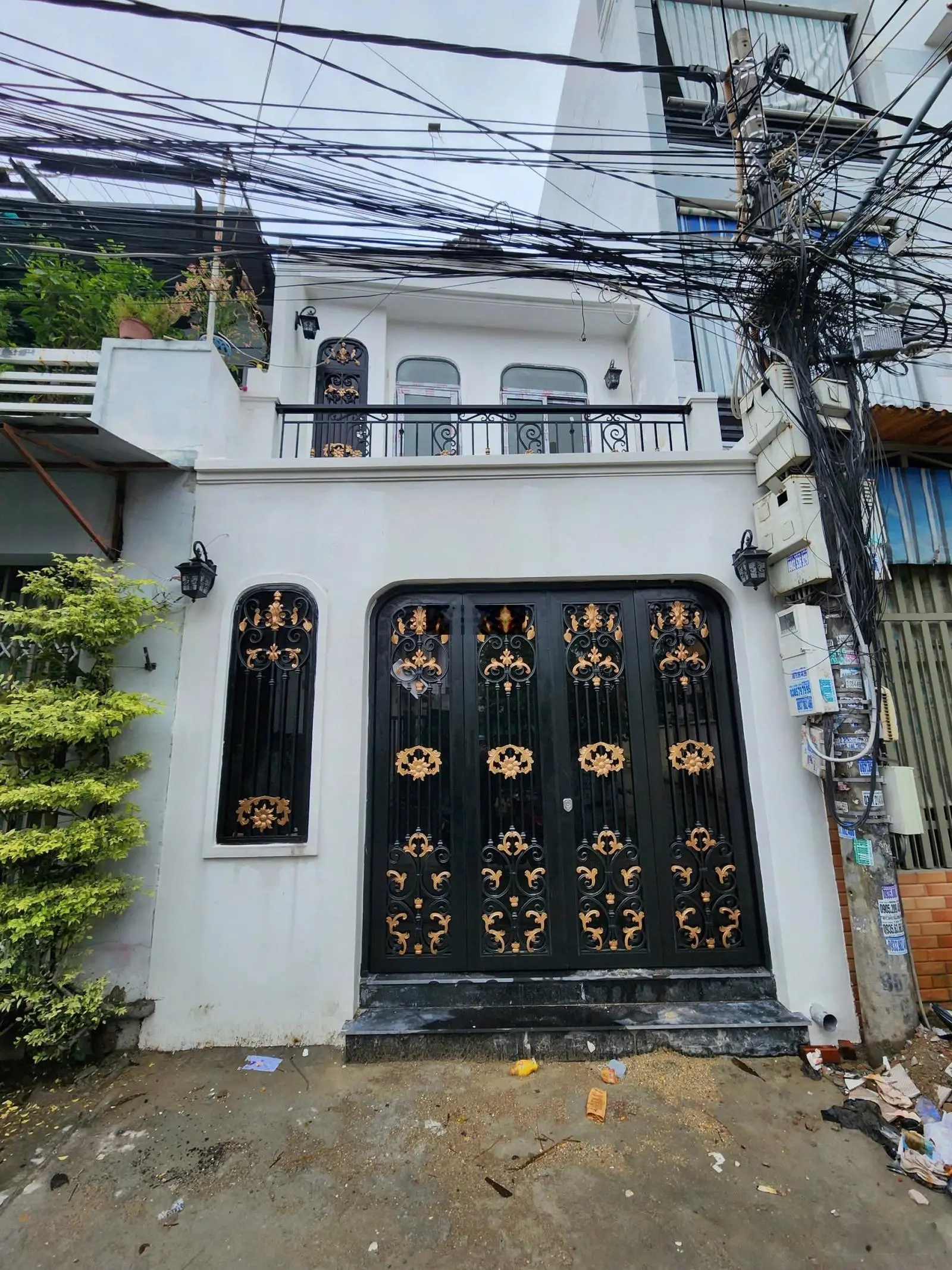 Bán nhà nhỏ đẹp hẻm 2 ô tô Hoàng Diệu