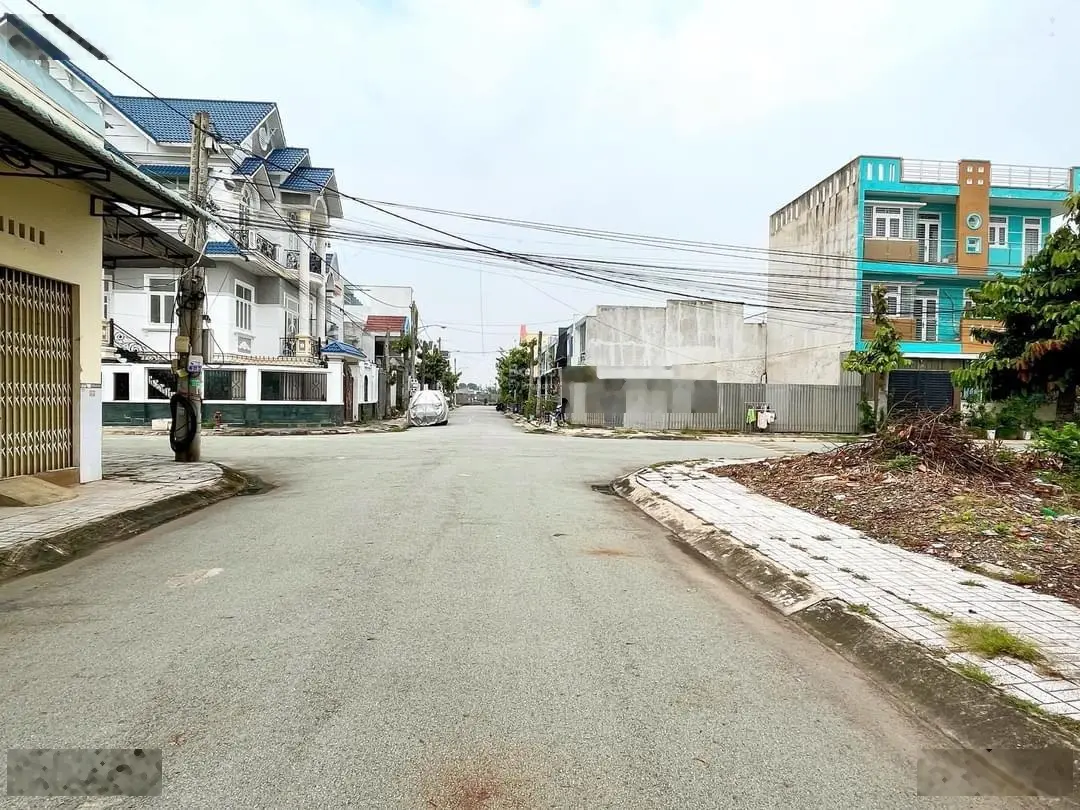 Bán lô góc đẹp KDC Phú Nguyên đường số 6 và 8 | SHR | DT 12x13m | SĐT: 0915 852 ***