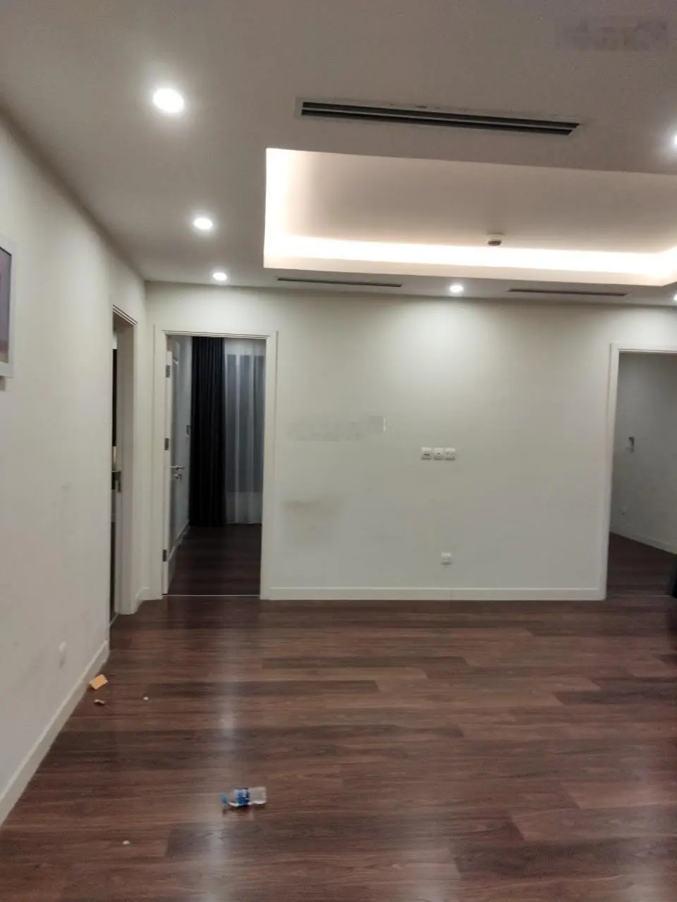 Giá thật! 3pn, 2wc, Bc Đông Nam, tầng cao, giá thật chỉ 7,3 tỷ. Nội thất cơ bản. LH: 0343 202 ***