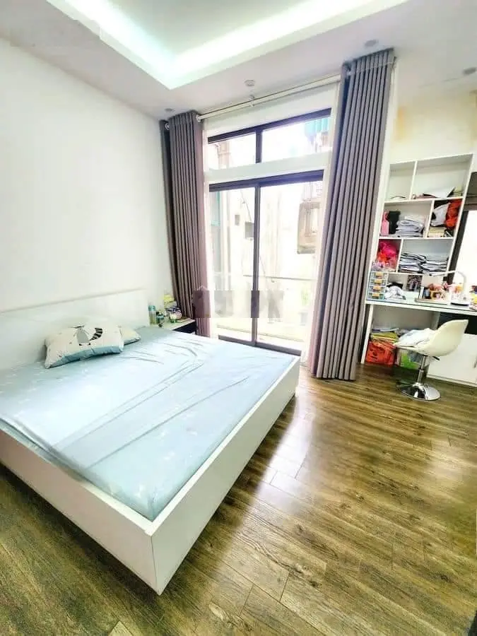 Bán nhà mặt phố Đức Diễn ô tô kinh doanh 9 tỷ
