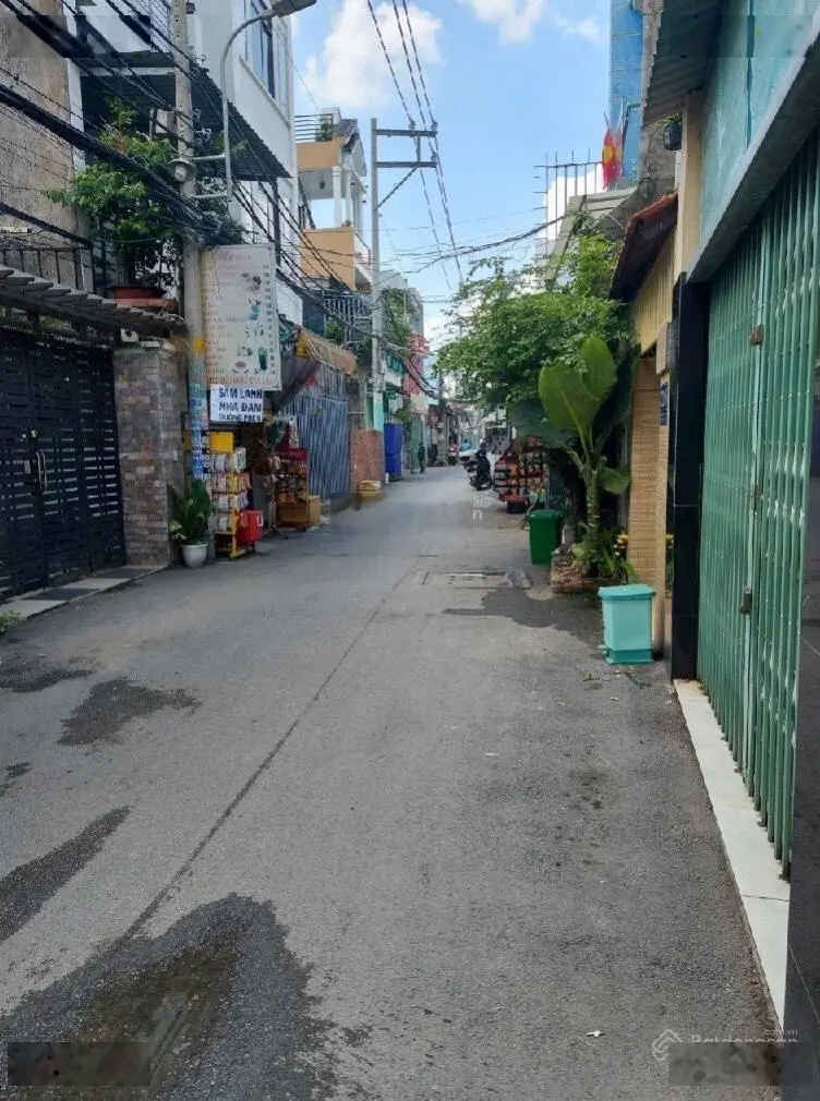 Chủ gửi bán gấp căn nhà 2 tầng ngay sát đường Đặng Văn Bi, Trường Thọ DT 80m2 giá chỉ 5 tỷ, SHR