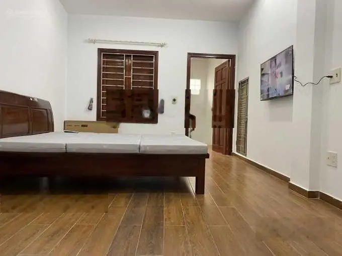 Hàng hiếm Thái Thịnh, Đống Đa. Thông số: 52,8m2x4t, mỗi tầng 2 phòng, ngõ nông sát phố. Giá 6.95 tỷ