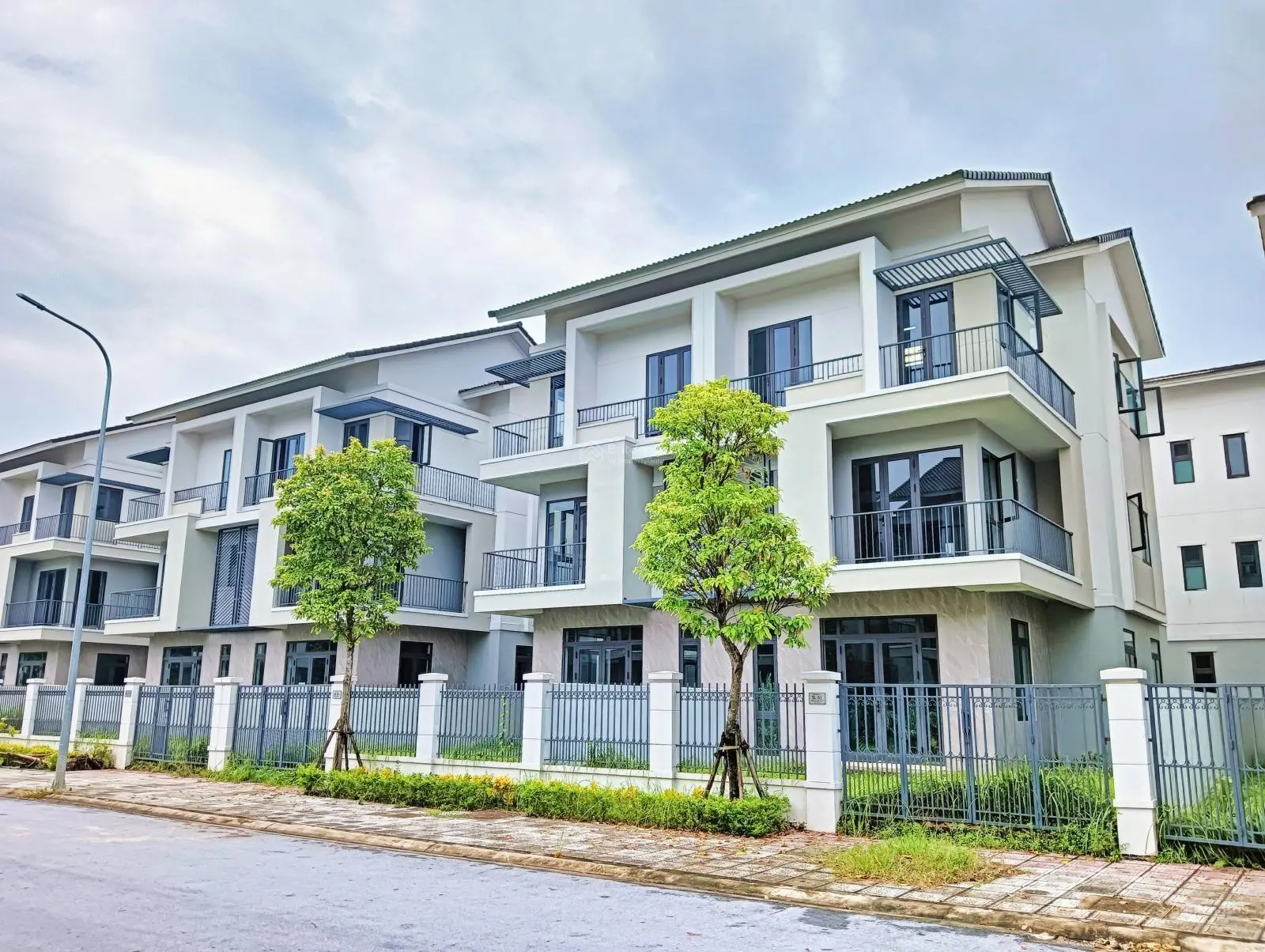 Bán biệt thự 3 tầng tại Vsip Từ Sơn Bắc Ninh