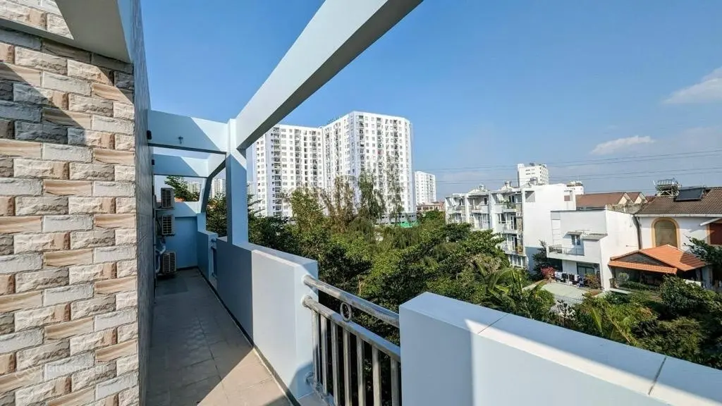 Bán nhà KDC Nam Long Phú Thuận q7 - DT khủng 120m2 nở hậu 8m - 4T 5pn - bán nhanh định cư còn 18ty