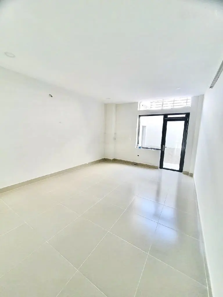 Chdv 10 phòng - mt đường 20m vị trí kinh doanh p7 q8