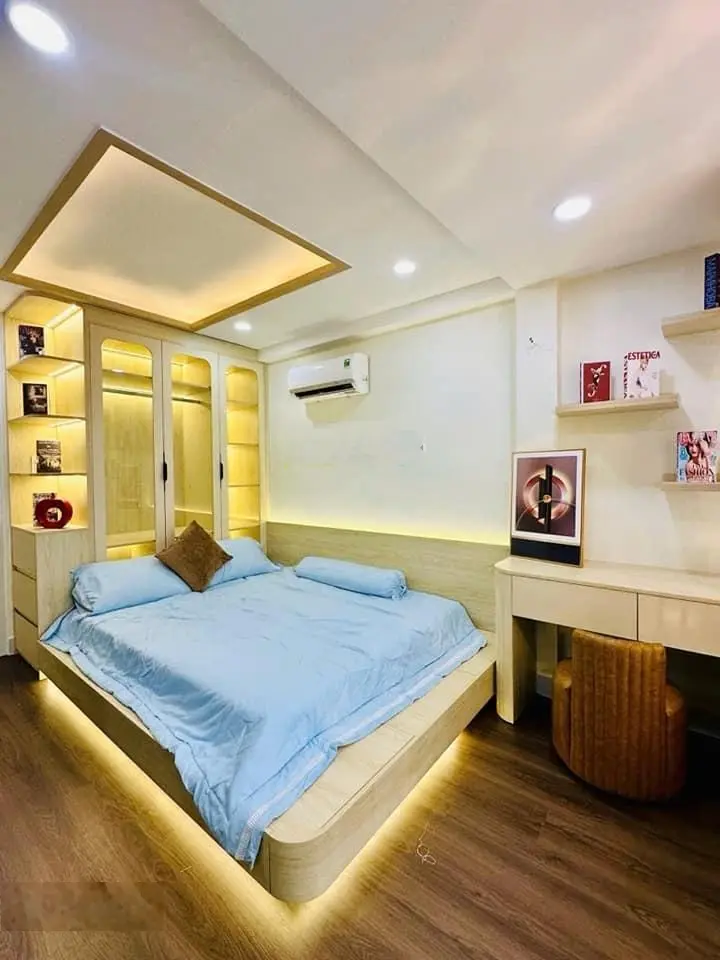 Nhà đẹp mới Bình Tiên 1/, 5x16, trệt lửng 2 lầu, 5PN, 6WC, hẻm to 6m, mua bán công chứng trong ngày