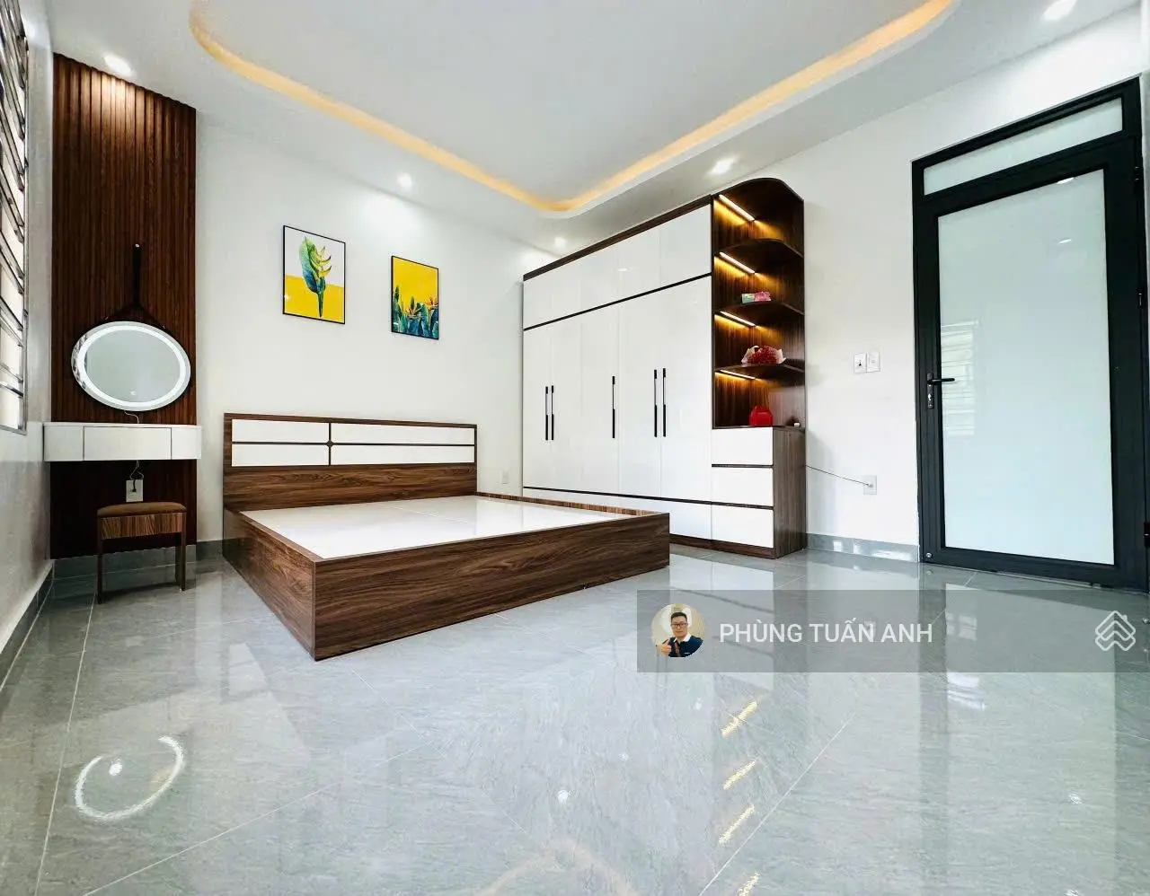 Bán nhà cao cấp vừa xây mới ô tô đỗ cửa tại Khúc Thừa Dụ - giá ưu đãi