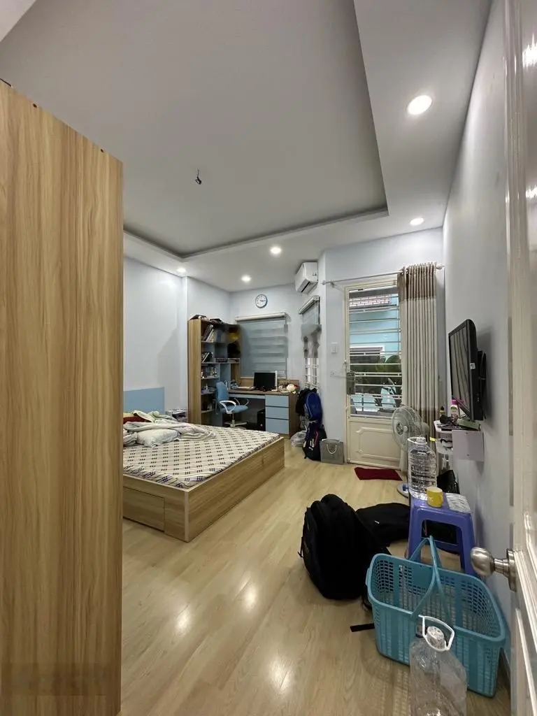 Nhà đẹp Nguyễn Hồng Đào, ngay Galaxy Tân Bình, 60m2, 4 tầng, 4PN, 11.55tỷ