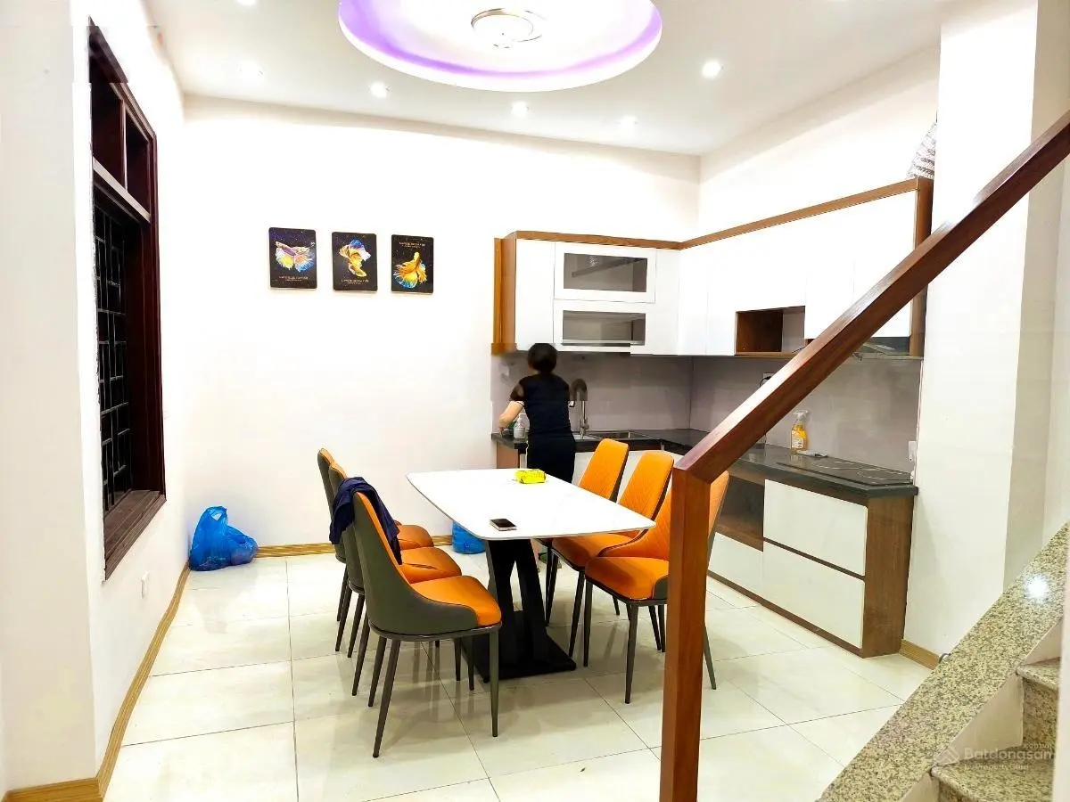 Nhà riêng phố Cù Chính Lan, lô góc 2 thoáng, 10m ra ô tô, 1 phút ra phố, full nội thất, 50m2*4T