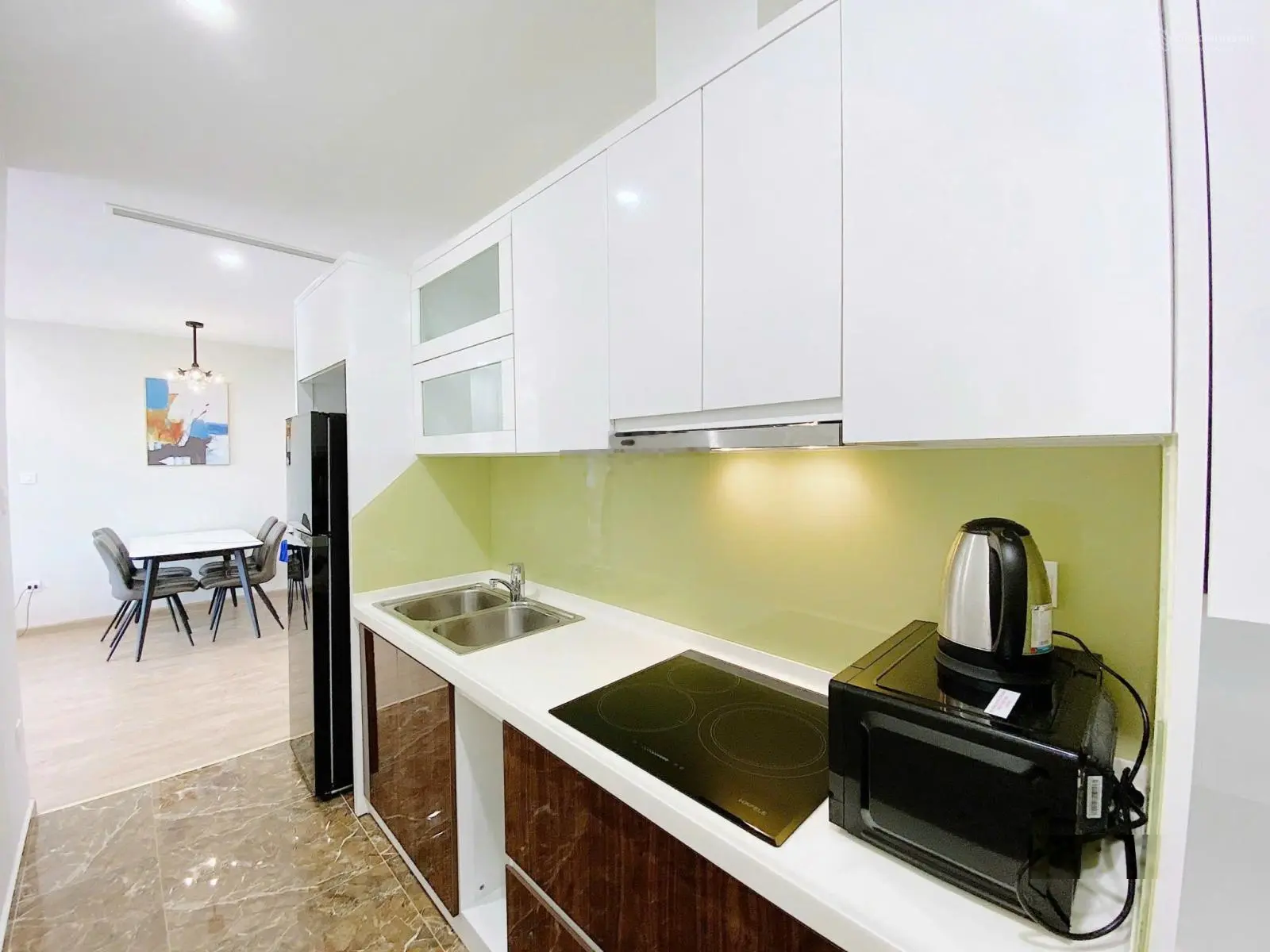 Chính chủ bán căn hộ 2 ngủ Florence Mỹ Đình đầy đủ nội thất giá chỉ nhỉnh 5 tỷ