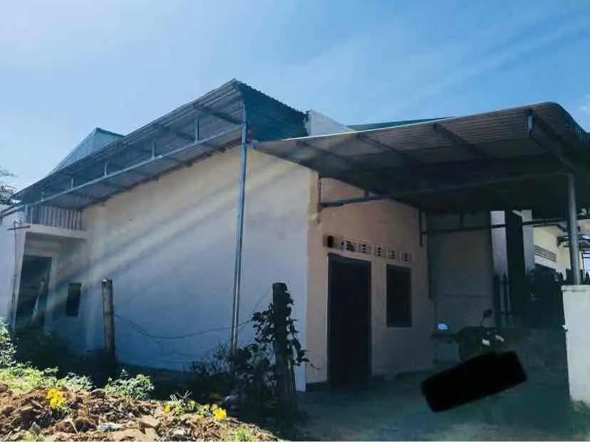 Nhà nằm gần
