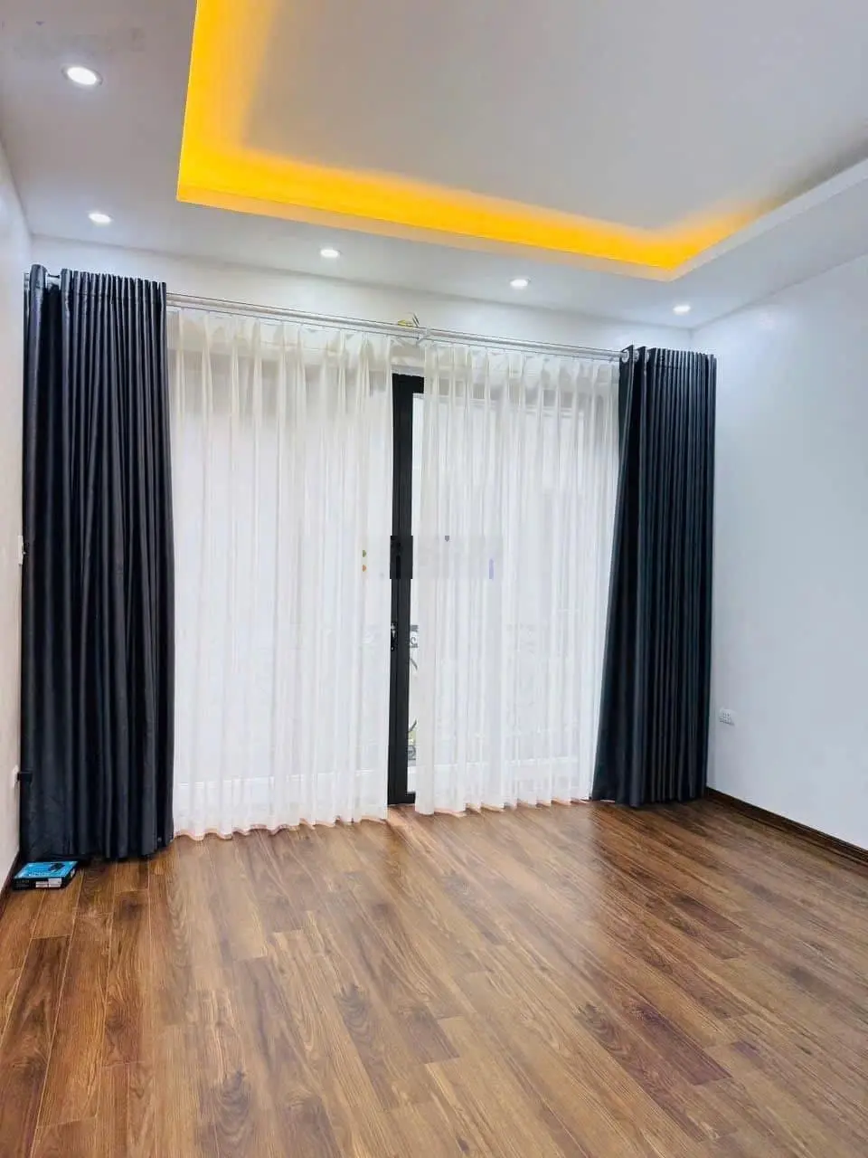 Hoa hậu đường láng quận đống đa