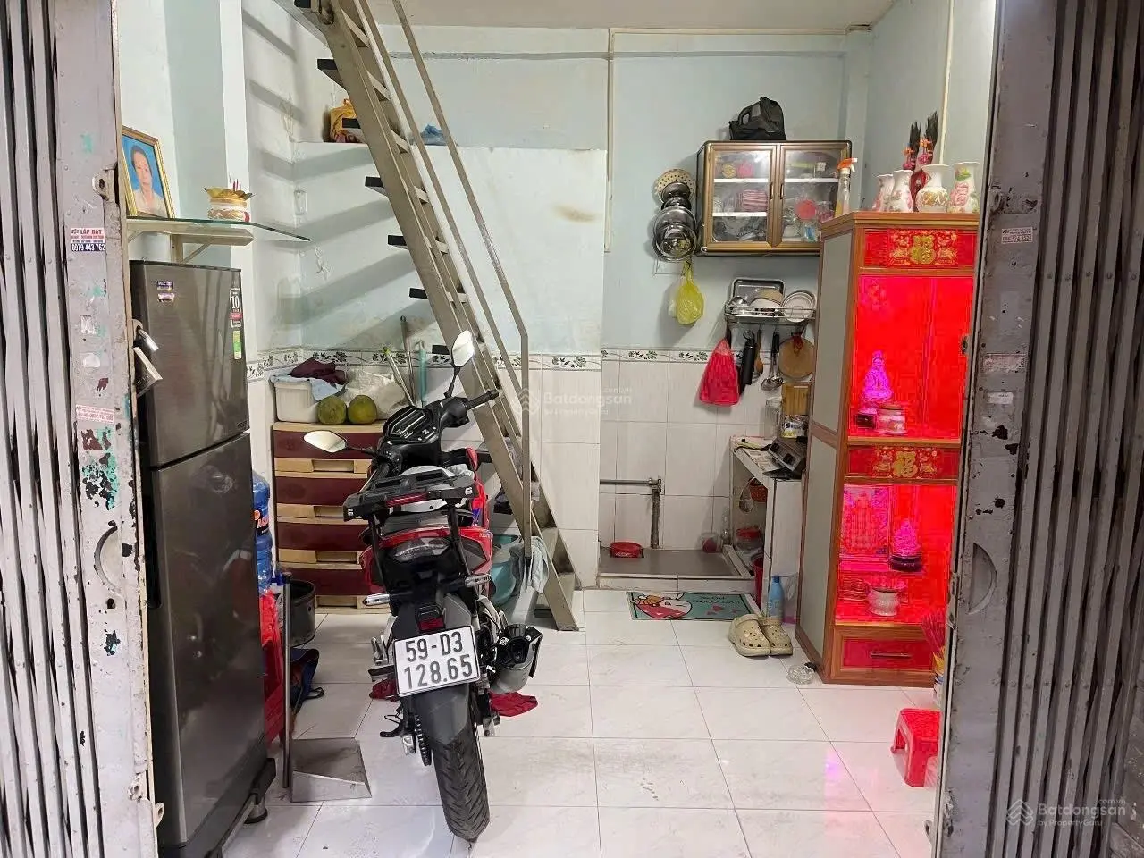 Bán gấp nhà khu chợ Vải Phú Thọ Hoà quận Tân Phú.Diện tích 12.6m2 giá chỉ 1 tỷ 6(TL)