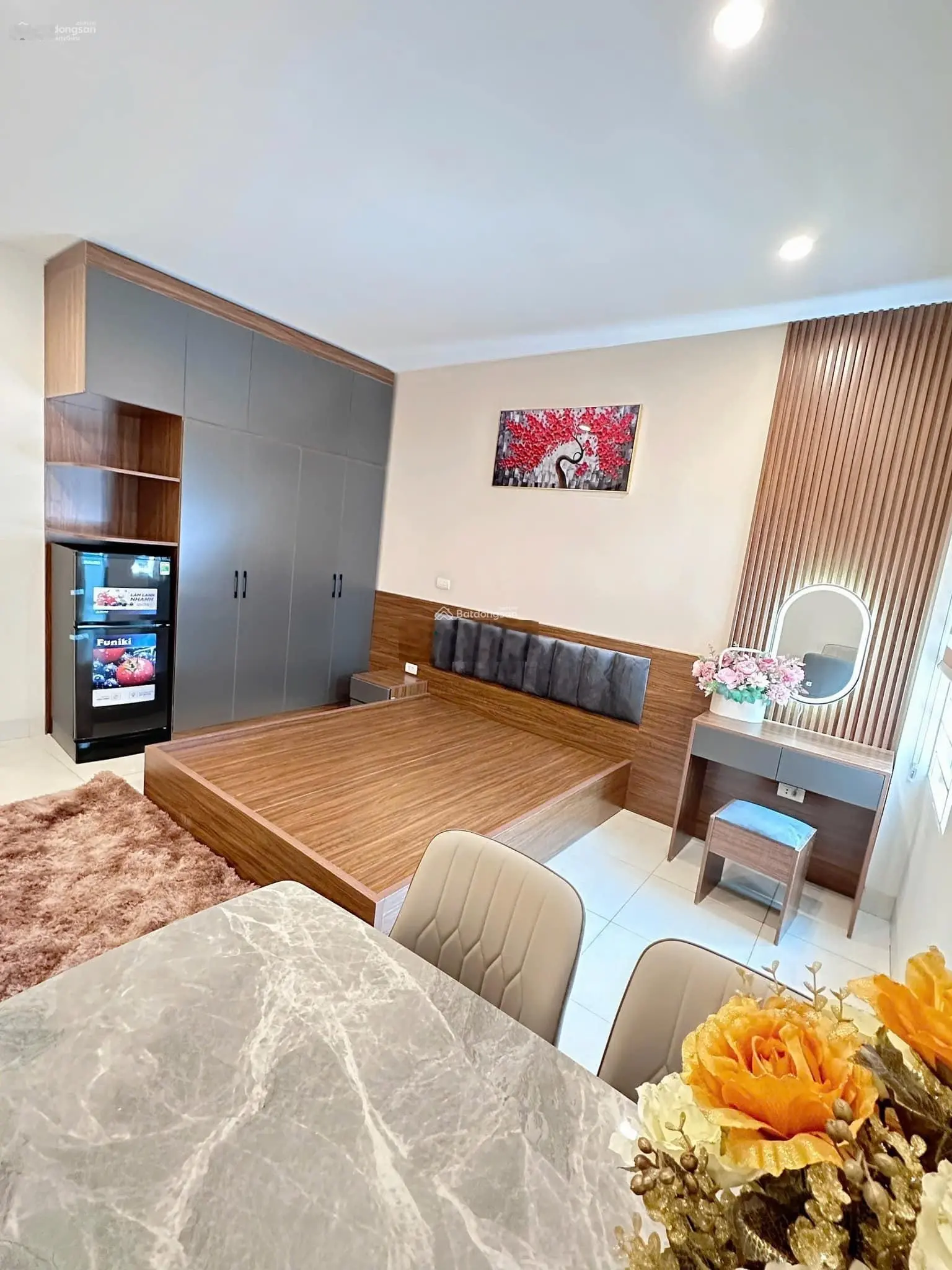 Sát mặt tiền Trường Sa! Vị trí kinh doanh - hẻm thông ôtô - 3 tầng 4x15m - chỉ 12 tỷ TL