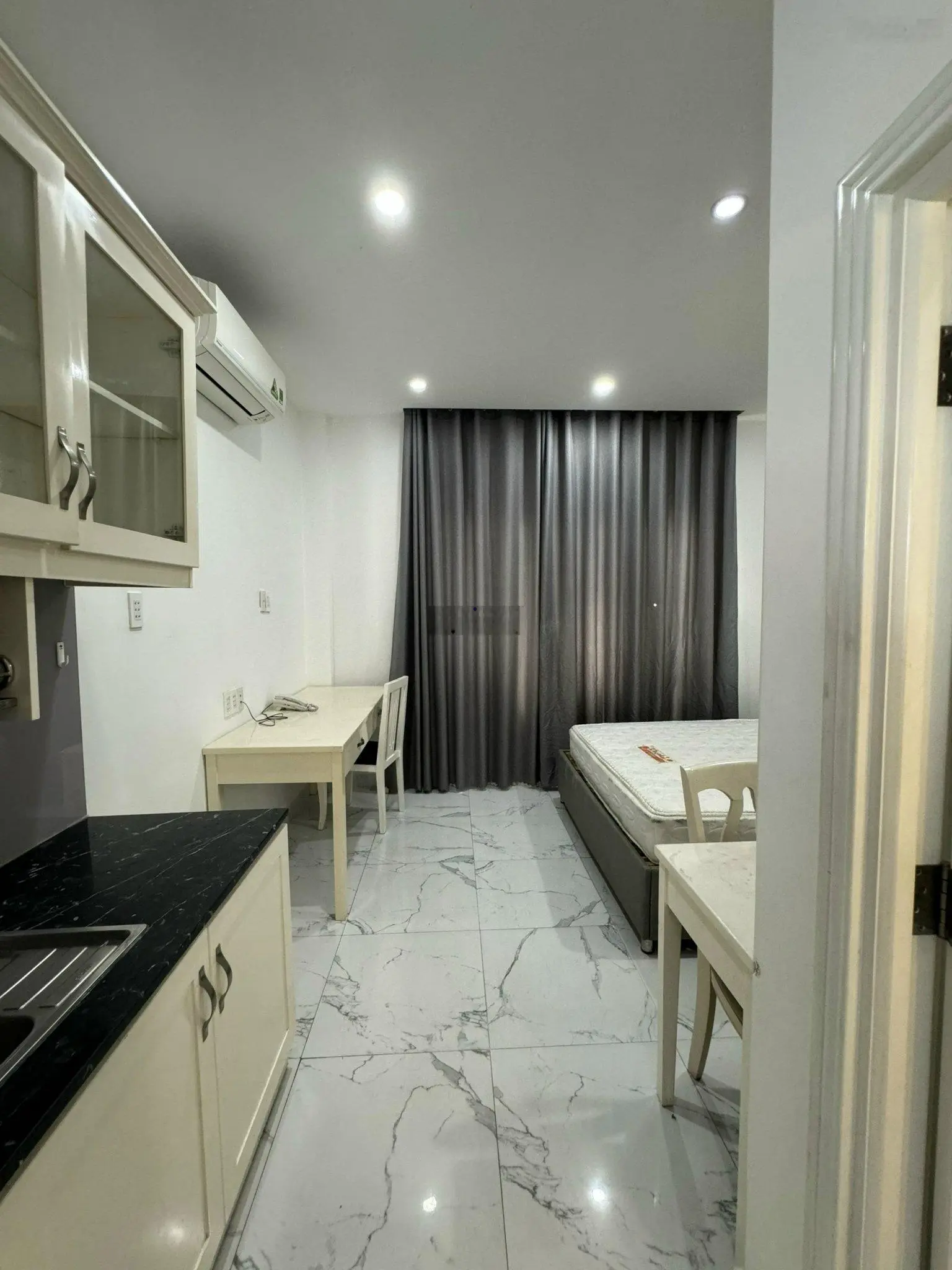 Nhà MT full NT, CN 60,4m, nở hậu 4,35m, hầm, có TM, 11 CHDV, HĐ thuê 65tr/th, Nguyễn Phi Khanh, Q1
