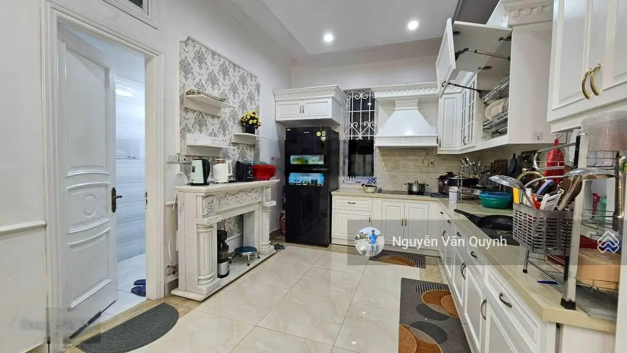 Chủ cần bán biệt thự Xa La, diện tích 226m2, xây 3 tầng, mặt tiền 11m, chủ tặng Full nội thất
