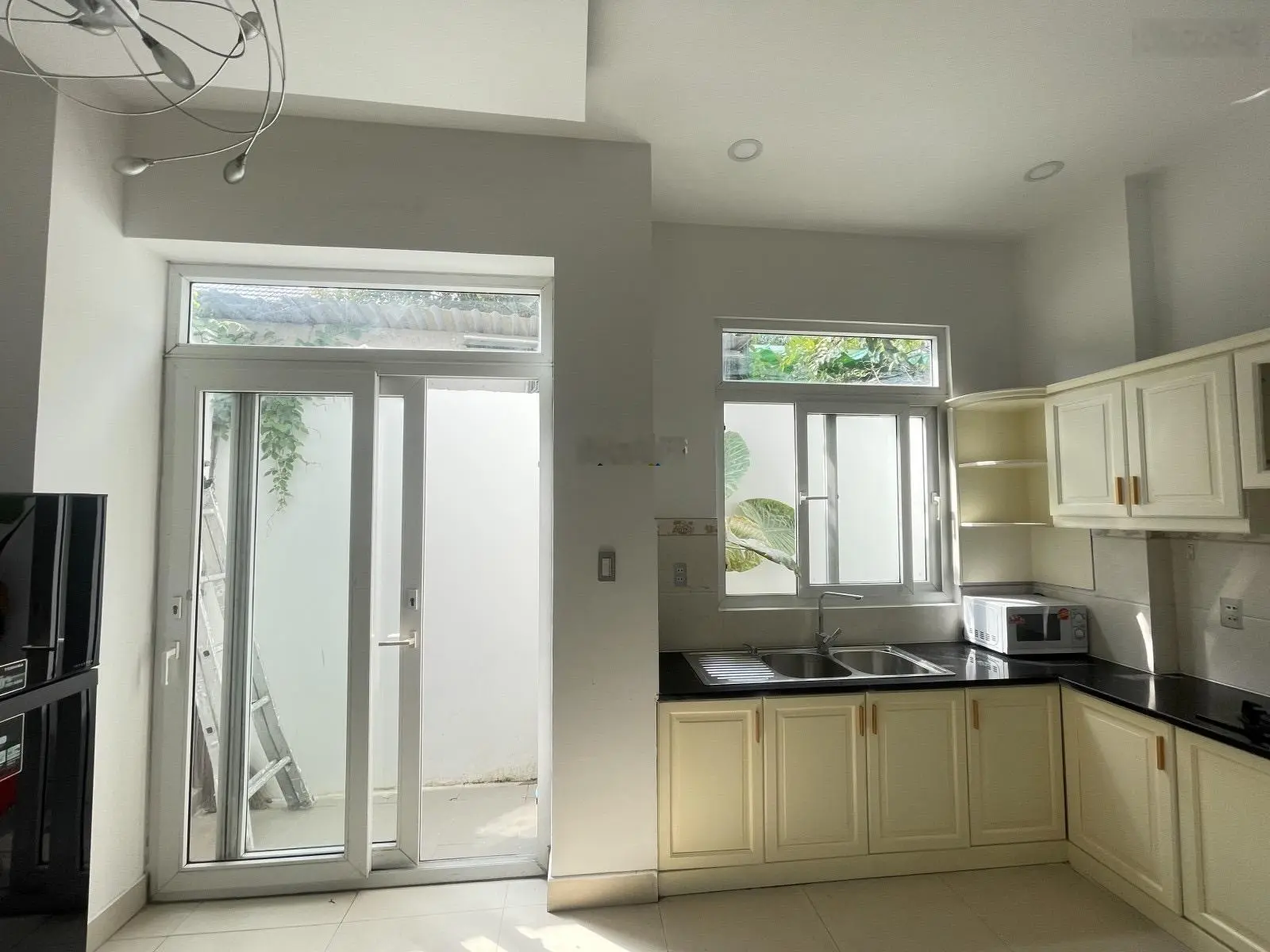 Thảo điền Quận 2 dòng tiền 1,2 tỷ Chỉ nhỉnh 14 tỷ