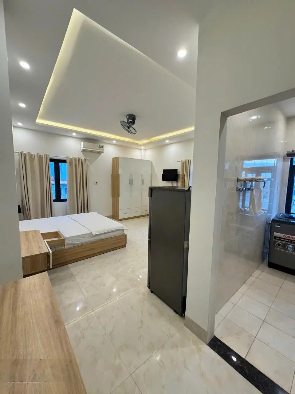 Bán toà căn hộ 5 tầng mặt biển trường sa ngũ hành sơn diện tích: 100m² (ngang 5m)