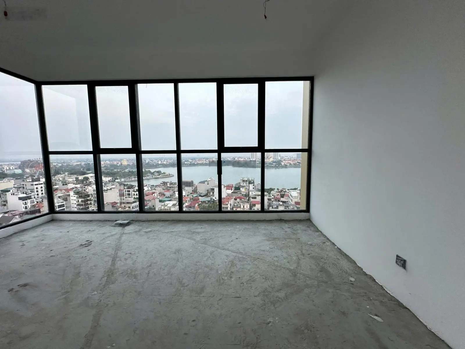Bán căn Duplex Heritage Westlake view trực diện Hồ Tây giá 71 tỷ hàng hiếm