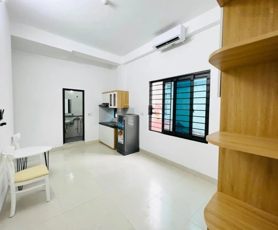 Cần bán luôn CCMN ngõ 111 Triều Khúc 48m2, 8 phòng full đồ giá nhỉnh 7 tỷ lh 0988 291 ***