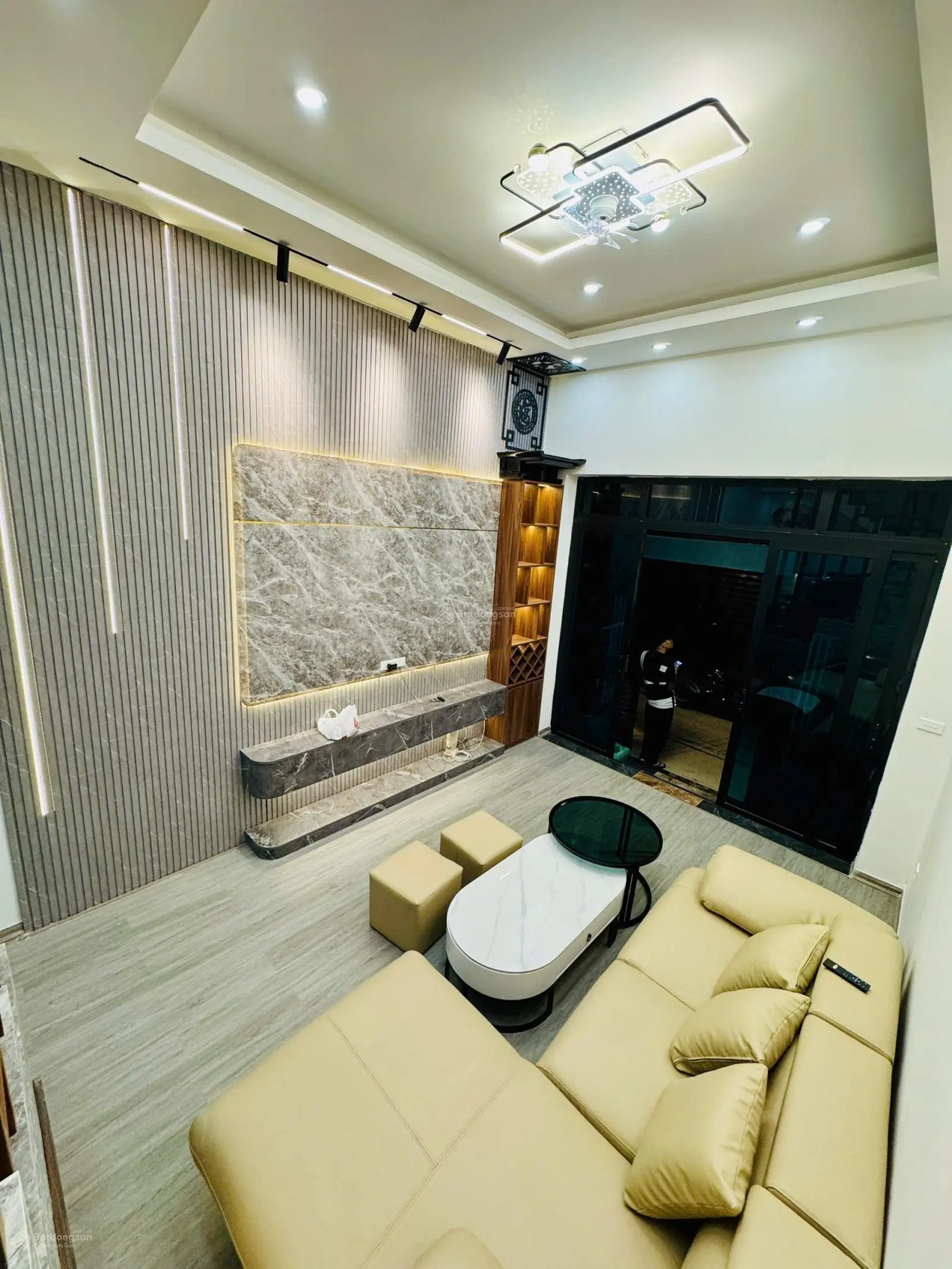 Gấp! Nhà đẹp Phú Thượng - Tây Hồ 43m2, 3 tầng, 3PN giá chỉ 7.x tỷ thương lượng - Siêu hiếm