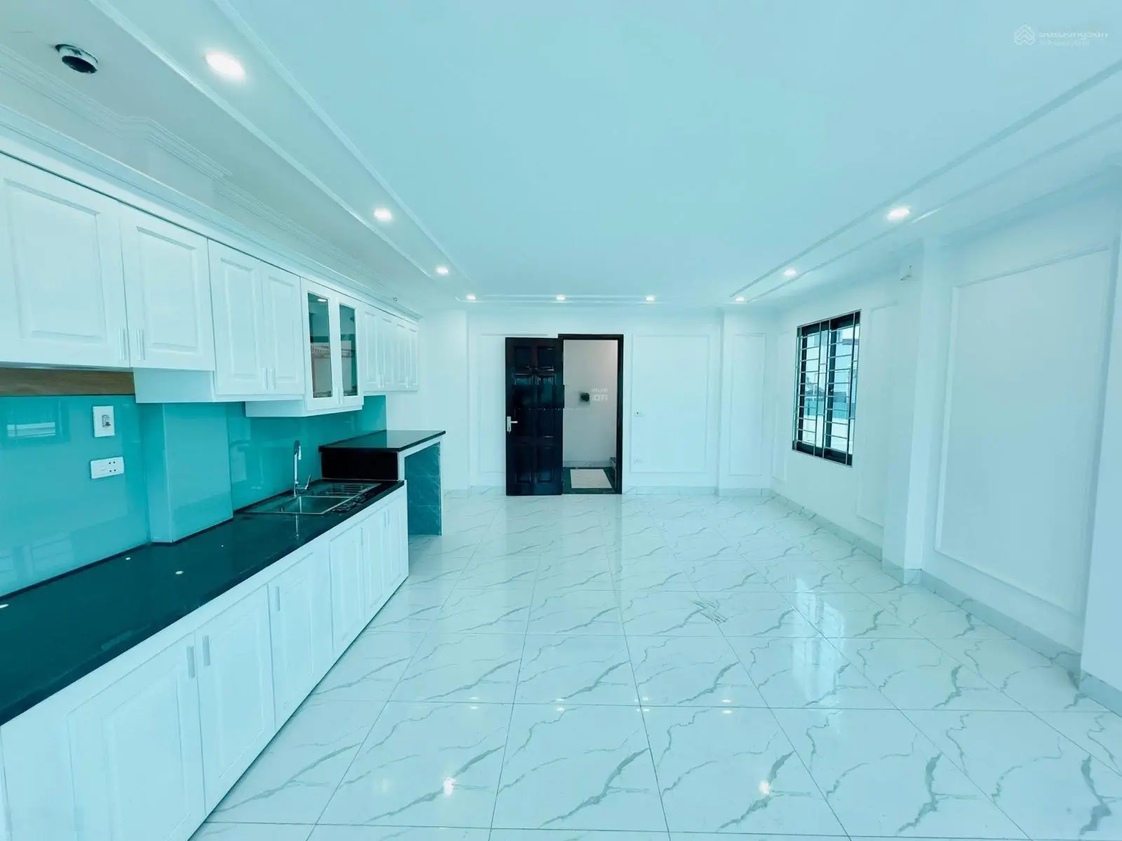 Bán NR 4PN, 6WC, 38m2 tại Kim Giang, Thanh Trì, HN giá siêu hời 11,5 tỷ