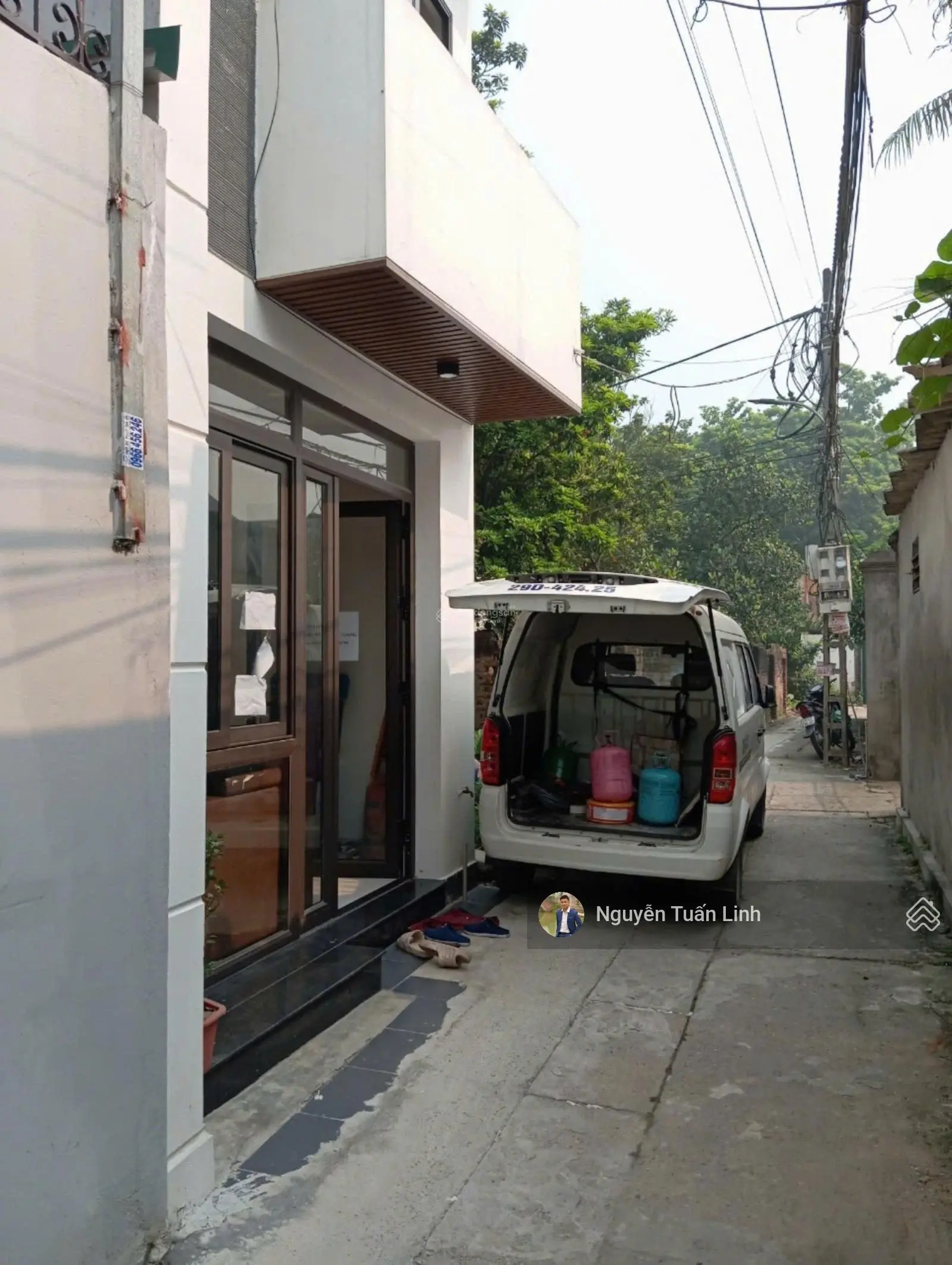 Bán nhà 3 tầng 42m2 Phù Liễn, Bắc Hồng - thiết kế hiện đại - ngõ thông - ô tô đỗ cửa