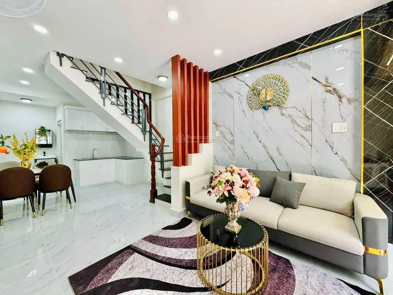 2,4 tỷ còn 2,2 tỷ. Bán gấp nhà 52m2, xây 1 trệt 2 lầu Nguyễn Suý - Gần chợ Tân Hương, hẻm 5m sổ sẵn