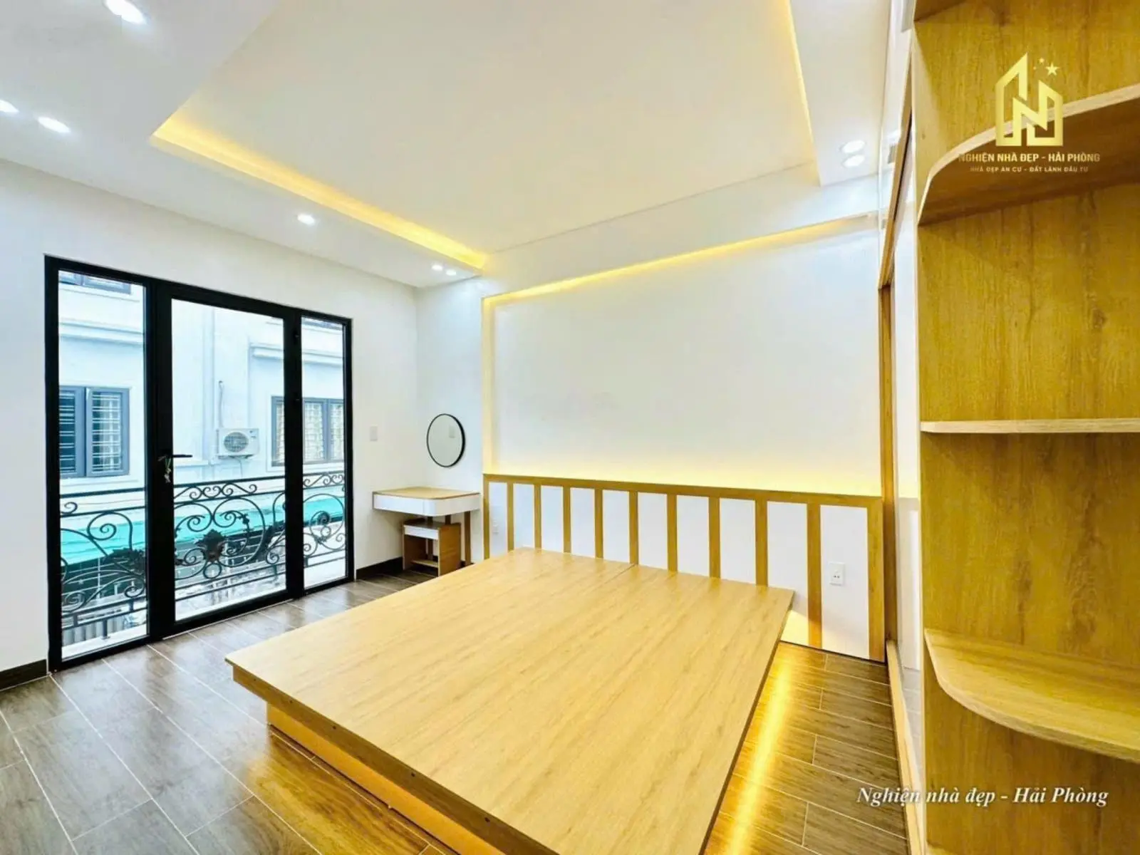 Bán nhà 4 tầng độc lập ô tô Morning đỗ cửa phố Lâm Tường - Tô Hiệu