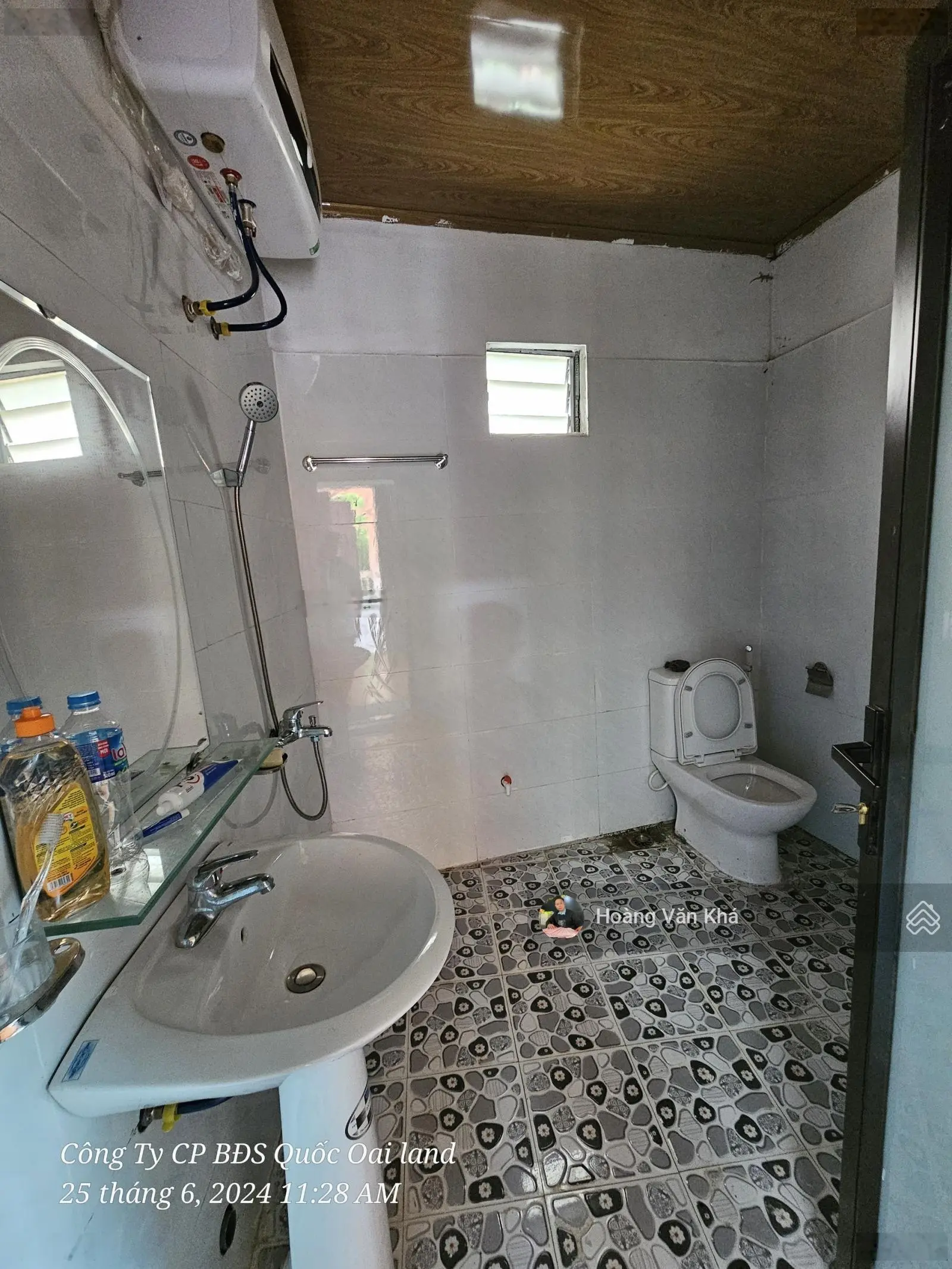 Bán nhà đất sẵn khuôn viên chỉ việc ở 682 m2 có 200 m2 thổ cư giá 7tr / 1m2