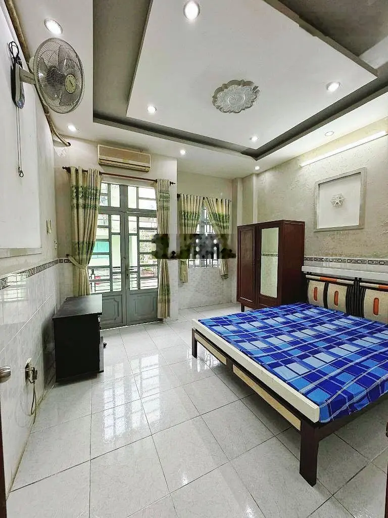 Bán nhà Âu Dương Lân, ngang 4, 65m2, mới đẹp, 4 tầng btct, pháp lý sạch, giá tốt, quận 8
