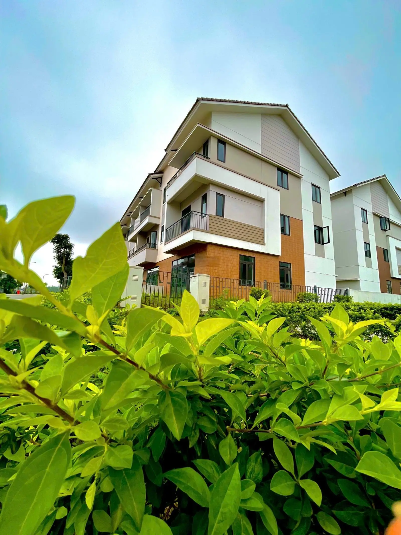 Bán shophouse 120m2 tại VSIP- Từ Sơn, Bắc Ninh, giá siêu hời chỉ với 50tr/m2. Gía gốc chủ đầu tư.