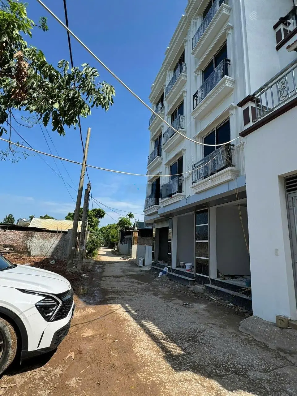 Chỉ tháng 11 giá đầu tư 3, x tỷ tại phường Biên Giang, Hà Đông, dt 35,9m2. 100m ra Quốc Lộ 6