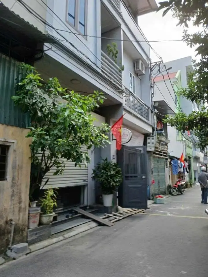 Cc gửi bán nhà 3 tầng Kho Thiết Bị - Uy Nỗ - Đông Anh