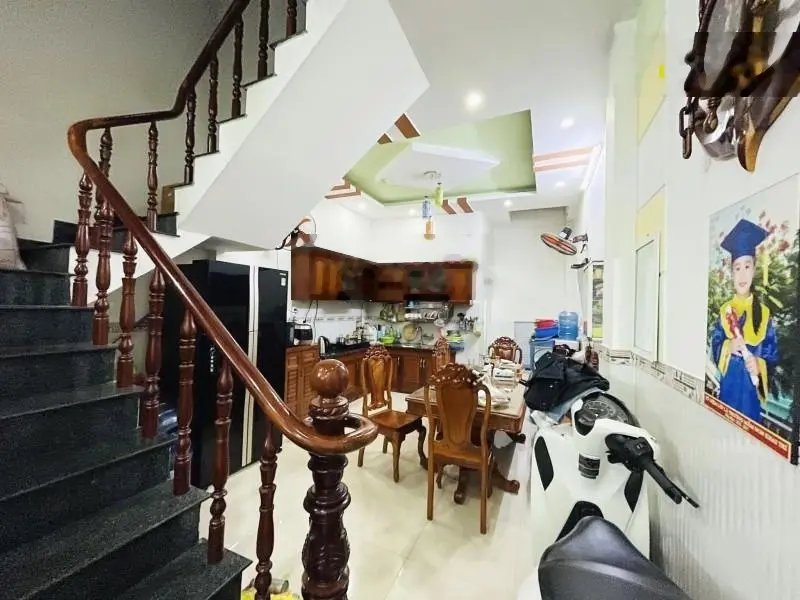 BÁN NHÀ HẺM 6M THÔNG LÊ VĂN QUỚI QUẬN BÌNH TÂN 62M2 5 TẦNG CHỈ HƠN 5 TỶ.