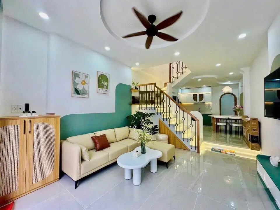 Nhà Đẹp, Xây Mới 1/ Bình Thành, Quận Bình Tân, SHR Hỗ Trợ Vay Bank 80%, (3Tấm + 4PN), DT: 4X15M
