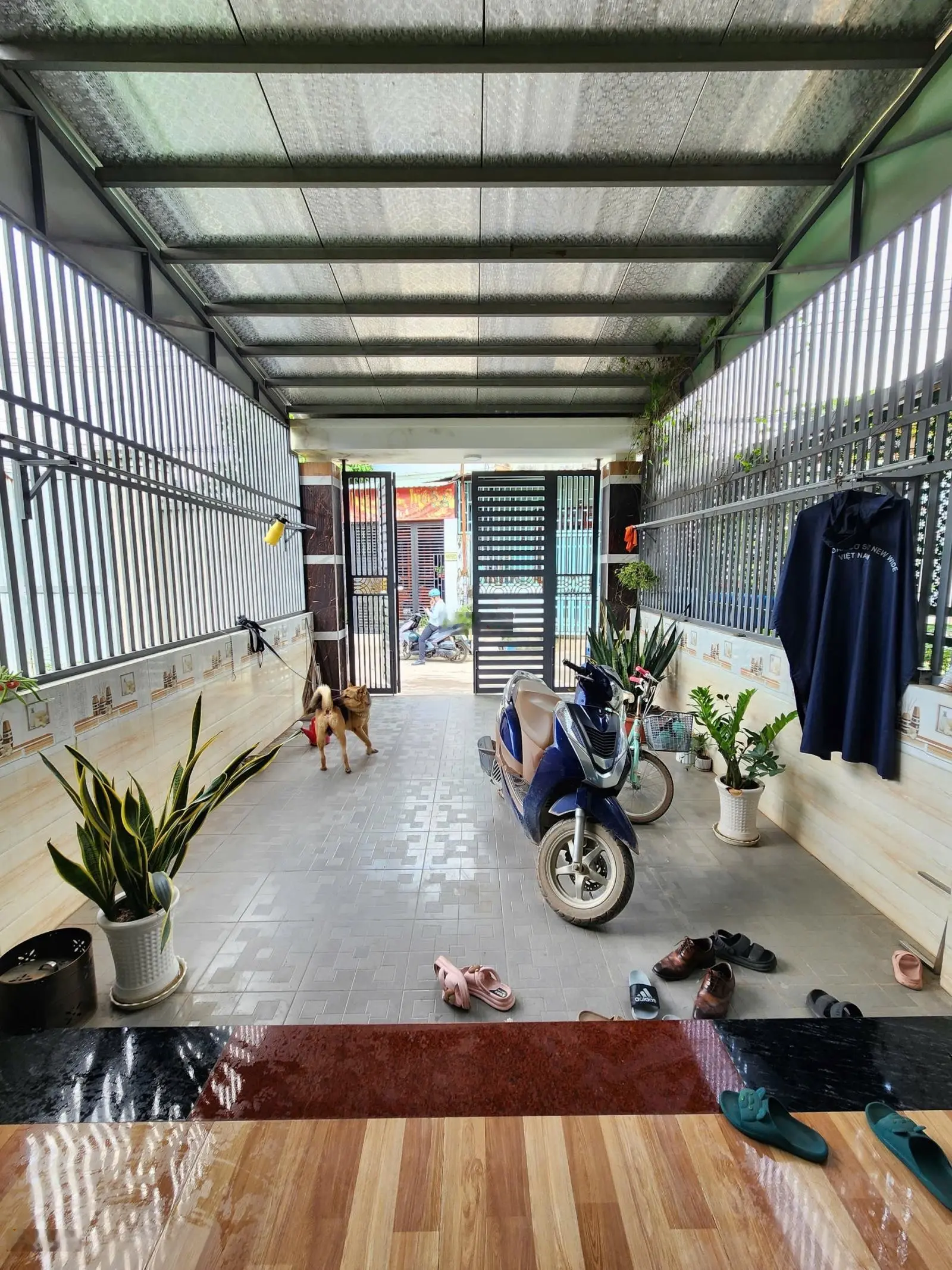 3.5 Tỷ TL nhà trệt, lầu 101.5m2 đường thông gần trường TH Lê Thị Trung