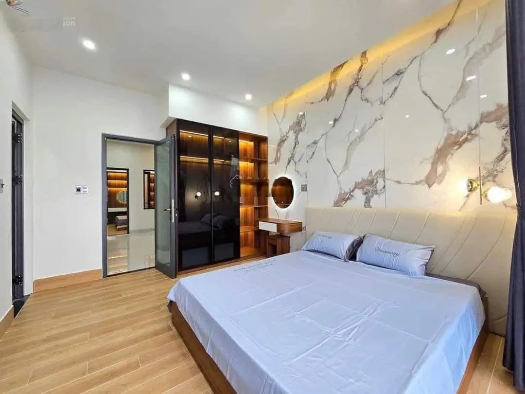 Cần Bán gấp nhà tại xã Bình Chánh, Bình Chánh, 1,96tỷ/100m2 gần chợ Bình Chánh