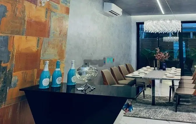 Bán căn biệt thự liên kế mỹ thái 7*18m, 2 lầu, nội thất cơ bản, quận 7