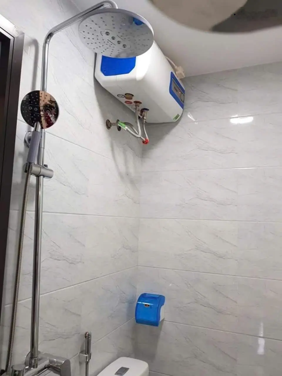 Hiếm! CCMN CHDV Đường Láng 78m2*5T, MT 4.2M, lô góc, 20 căn hộ, ngõ thoáng, sát phố, đủ GPXD.