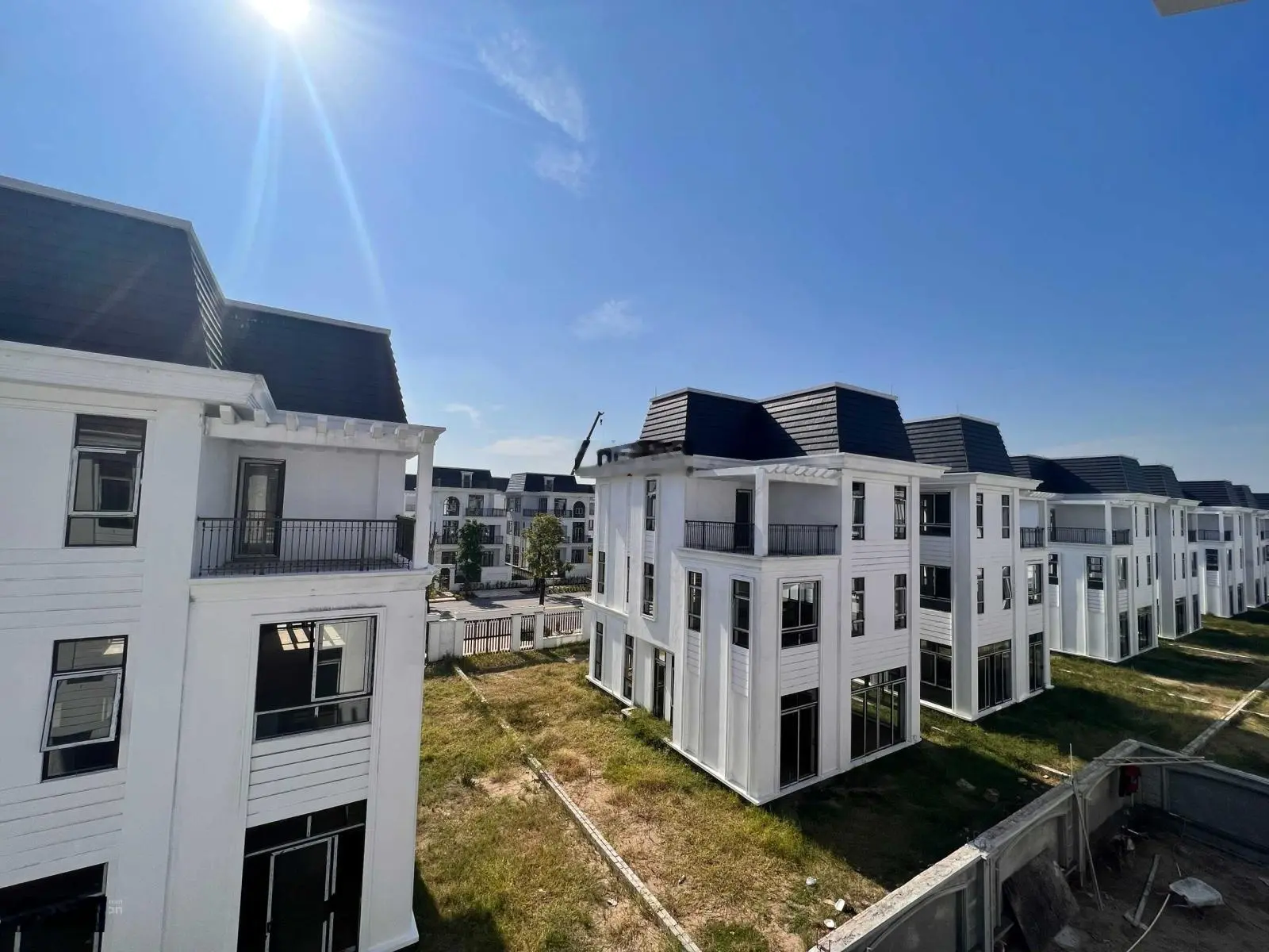 Hàng ngoại giao! Biệt thự HUD Mê Linh Vành Đai 4 ký HDMB CĐT 10% đường lớn 30m. LH: 0981 248 *** Zalo