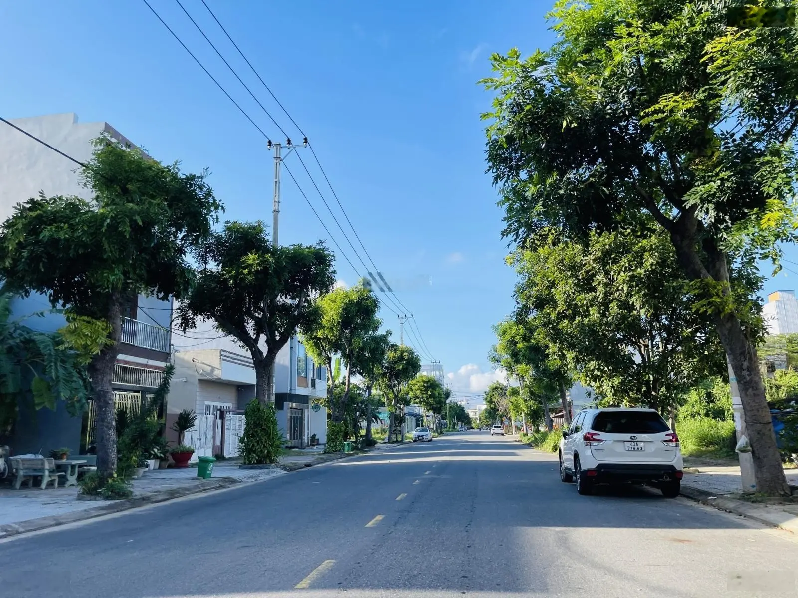 Bán đất đường Nghiêm Xuân Yêm - 10m5, trục chính, Khu Nam Việt Á