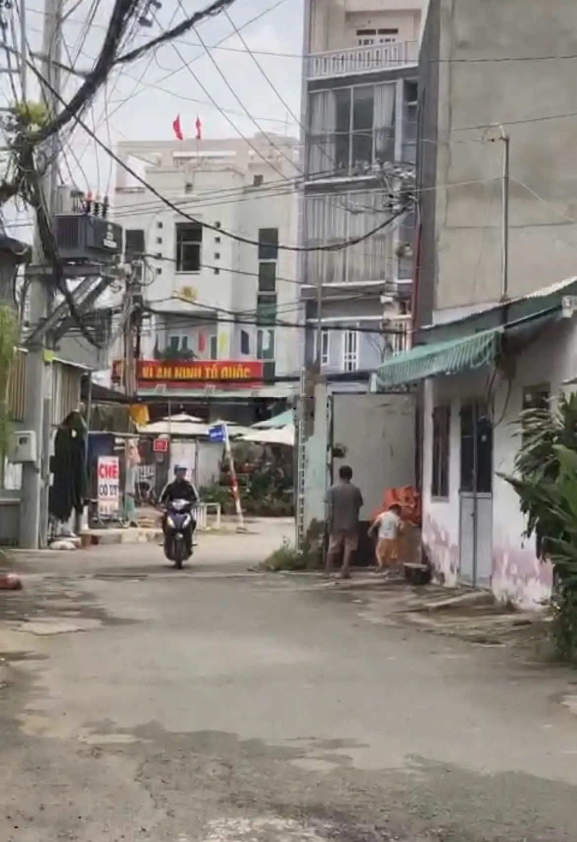 Nhà 3 tầng mặt tiền hẻm xe hơi -đ. nguyễn thị định - p. cát lái - quận 2.