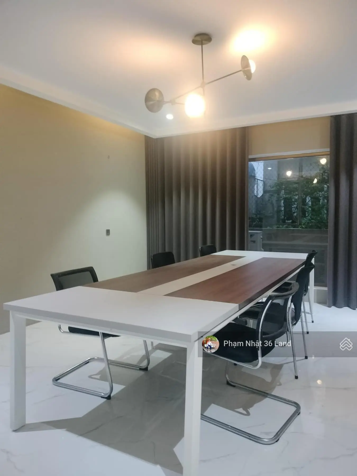Toà nhà kết hợp văn phòng & căn hộ cho thuê - Hải Châu - Đà Nẵng - DT 100m2 - LHCC 0937 018 ***