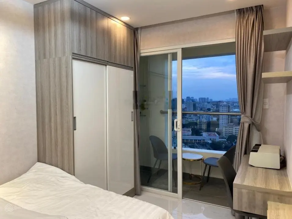 Bán Gấp Căn Hộ Carillon 7, Q Tân Phú DT 103m2, 5.0 tỉ,3pn Lh 0942 458 *** Nga